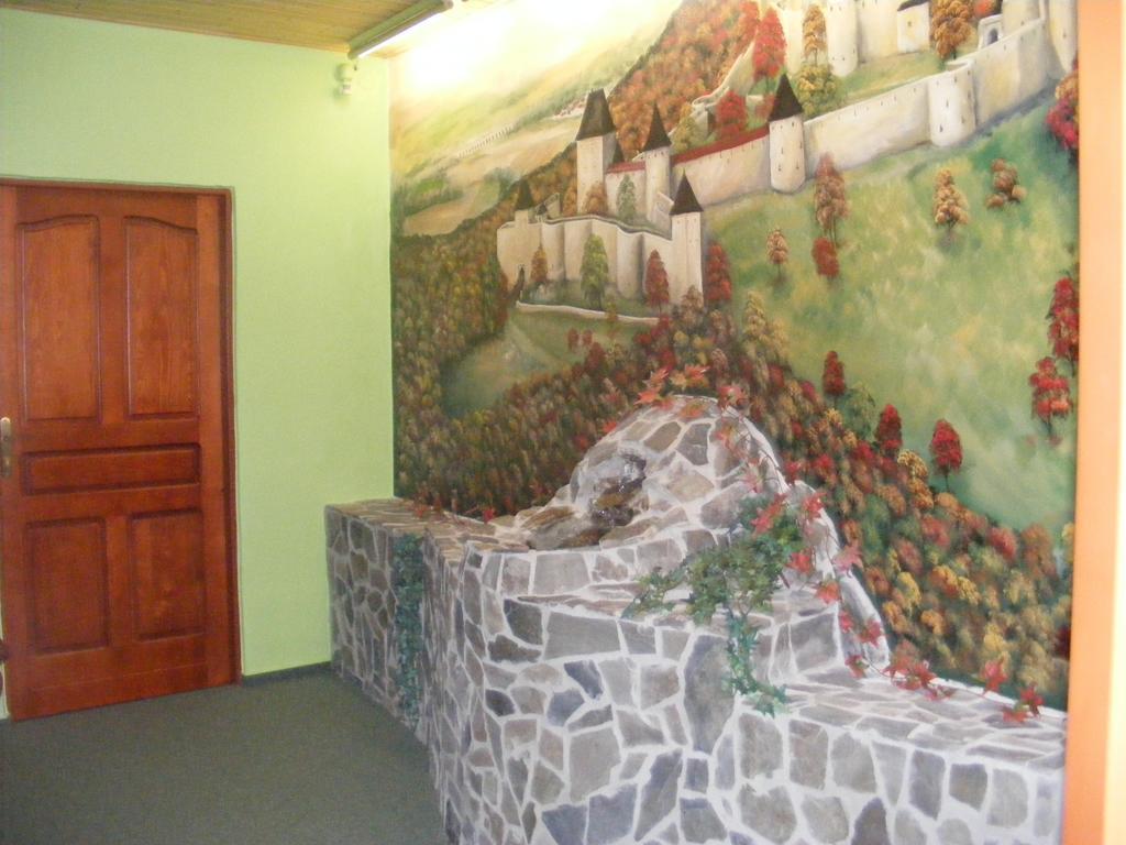 Penzion Fantasy - Restaurant Lipnik nad Becvou Exterior photo